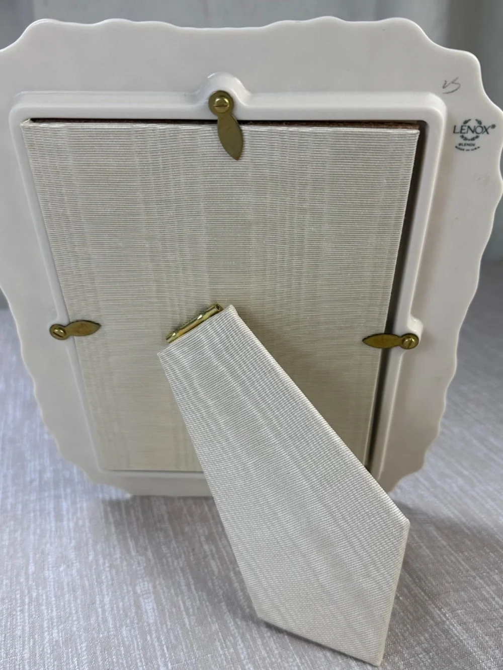 VTG Lenox Portrait Gallery Ivory Porcelain Picture Frame Georgian Collection 5x7